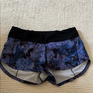 Lululemon speed up shorts size 4
